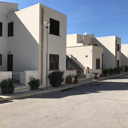 Casa Azzurra By Un Mare Di Blu Holiday home Macari